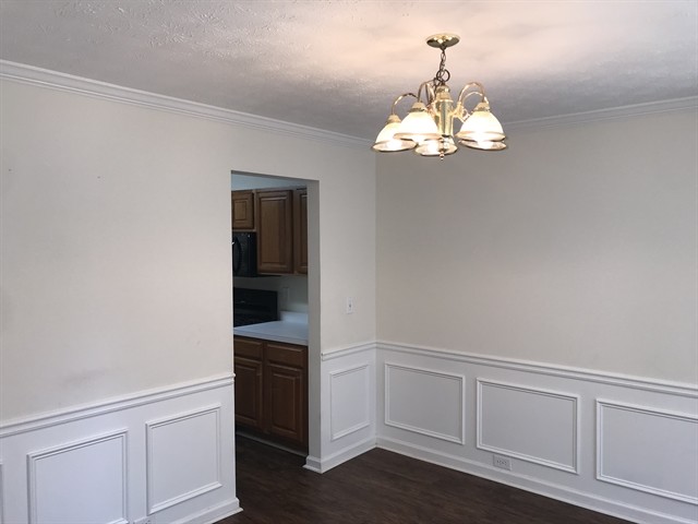 Building Photo - 1528 Milford Place SW