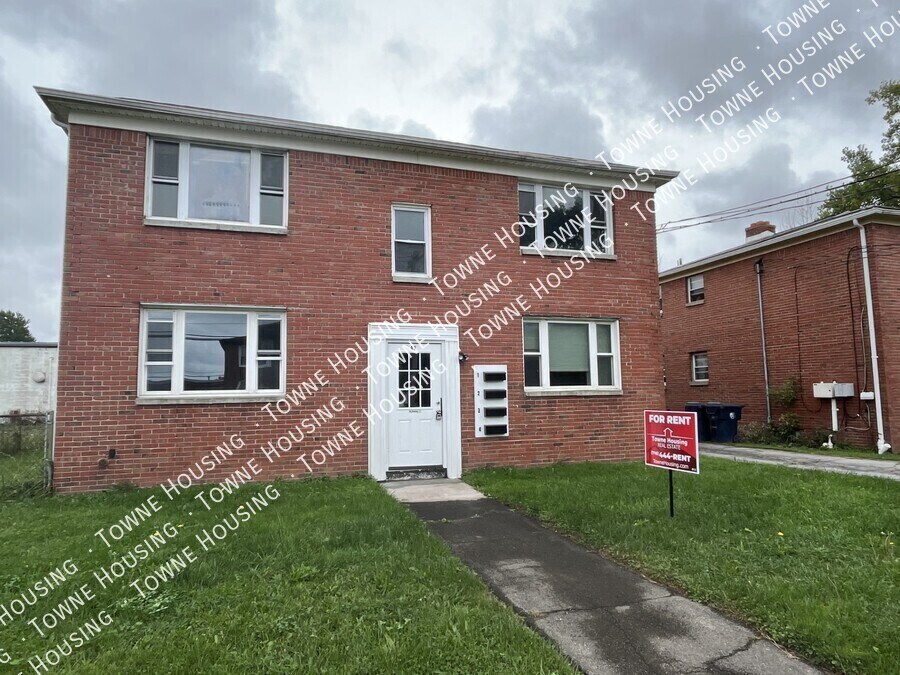 Primary Photo - 43 Eagan Dr