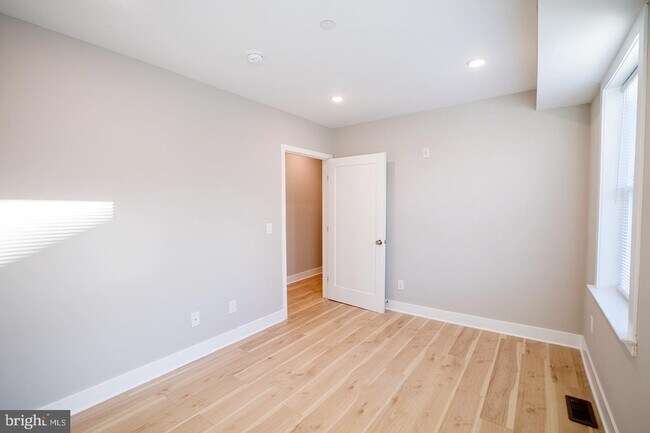 Foto del edificio - 4926 Locust St