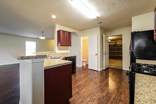 Building Photo - 3716 Chimney Ridge Dr