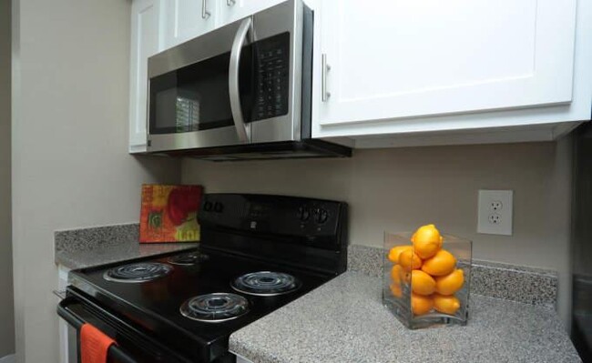 Foto del edificio - 1 bedroom in League City TX 77573