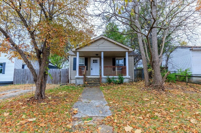 Quaint East Nashville Home for Lease NOW AVAILABLE! - Quaint East Nashville Home for Lease NOW AVAILABLE!