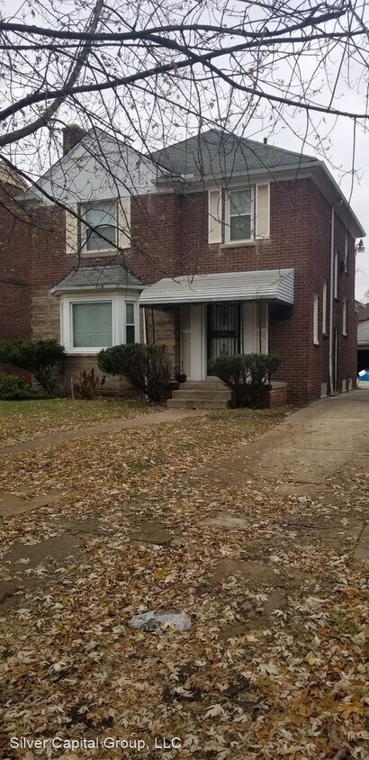 Primary Photo - 3 br, 1.5 bath House - 18461 Sorrento