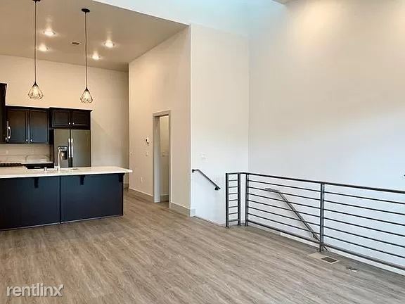 Foto del edificio - 2 br, 2 bath Townhome - 110 Bell St
