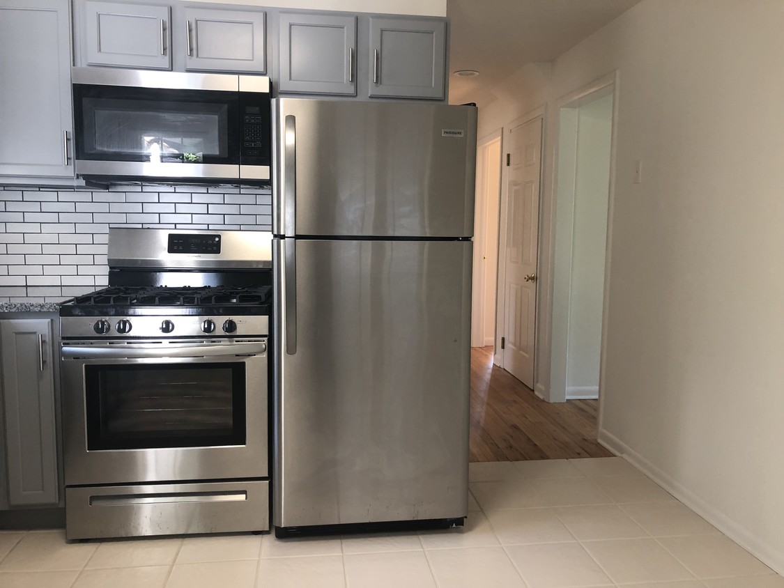 Foto principal - 66 Perry Ave