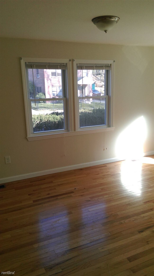 Foto del edificio - 1 br, 1 bath  - 75 Orchard St