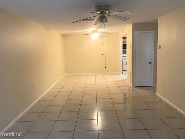 Building Photo - 538 Cascade Cir