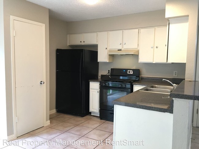 Building Photo - 4905 Merritt Cir