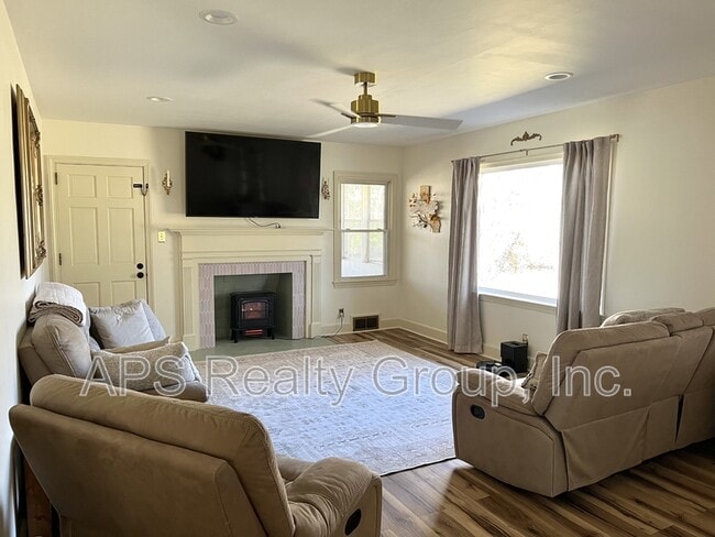 Photo - 5144 Sunrise Terrace House