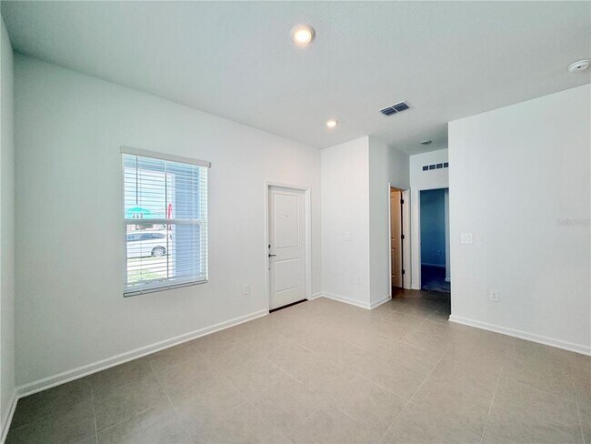 Foto del edificio - 6089 Meditation Dr