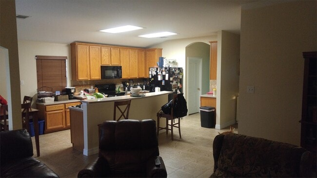 Foto del edificio - 413 Peaceful Haven Way