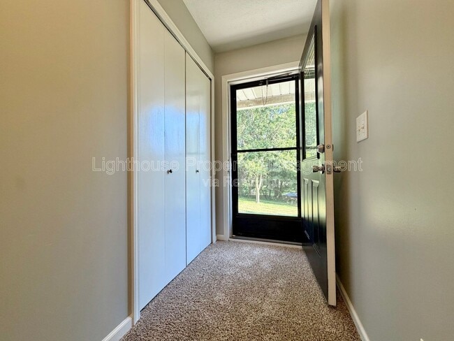 Foto del edificio - 6800 68th St SE