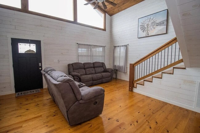 Building Photo - 1029 NC 1700