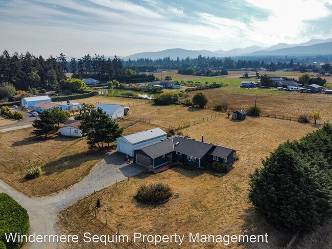 Building Photo - 3 br, 2 bath House - 103 Majesty Way