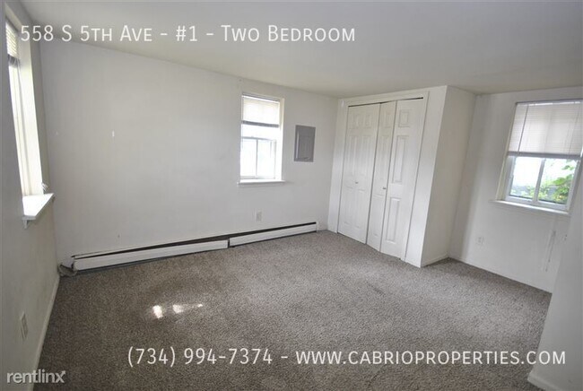 Building Photo - 558 S 5th Ave