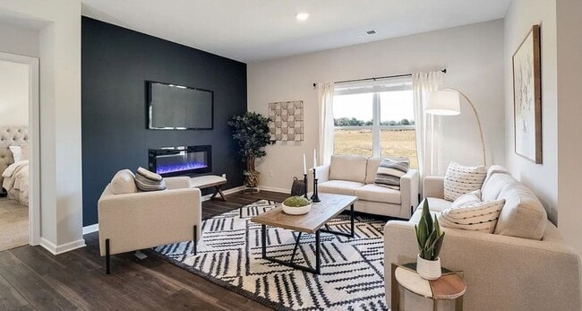 Building Photo - 4 Bdrm 2 Bath  in Millington