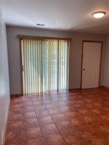 Building Photo - 24002 Wedgewood Cir