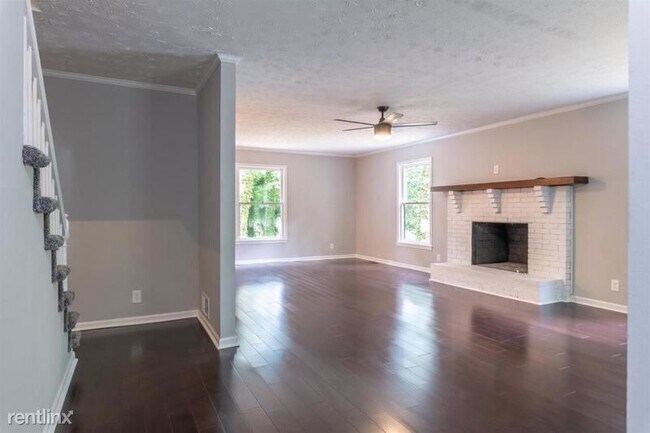 Building Photo - 5 br, 4 bath House - 528 Dorsey Circle SW ...