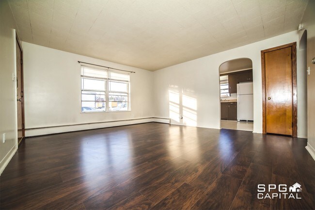 Foto del edificio - 300-304 W Walnut St