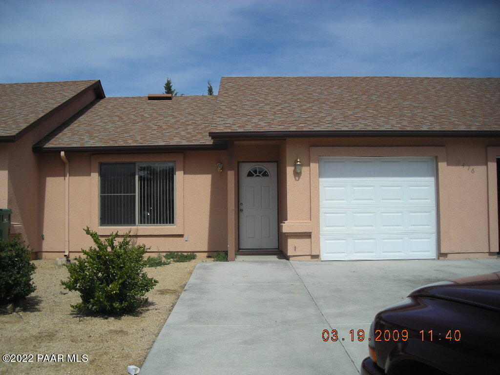 Primary Photo - 9476 E Lakeshore Dr