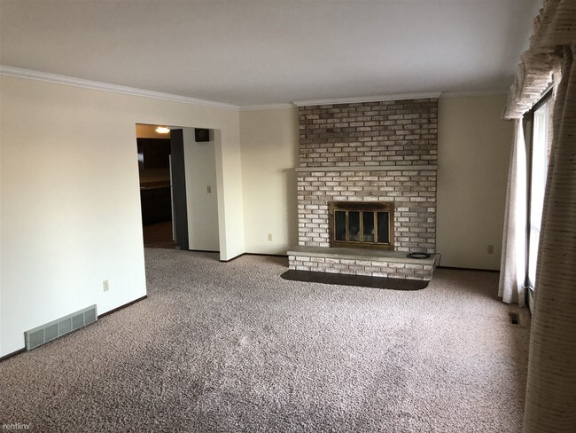 Building Photo - 4 br, 2.5 bath House - West Ridge Ranch