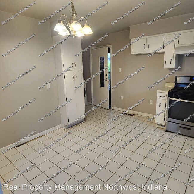 Foto del edificio - 3 br, 1.5 bath House - 6320 Tennessee Avenue