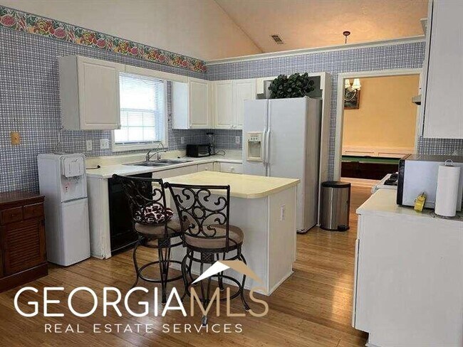 Foto del edificio - 1590 Westfield Ct NW