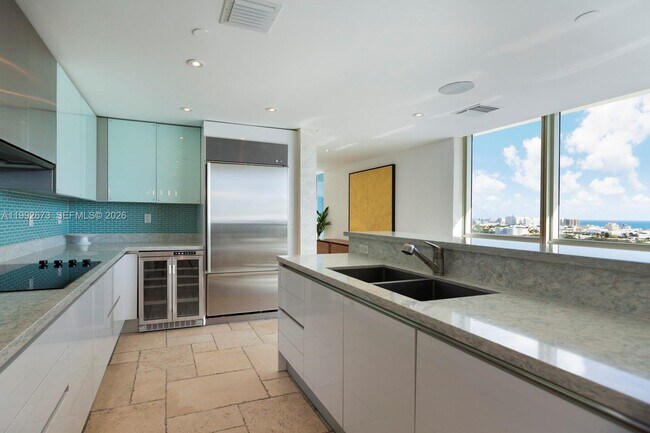 Foto del edificio - 520 West Ave