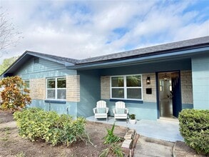 Building Photo - 431 Page St