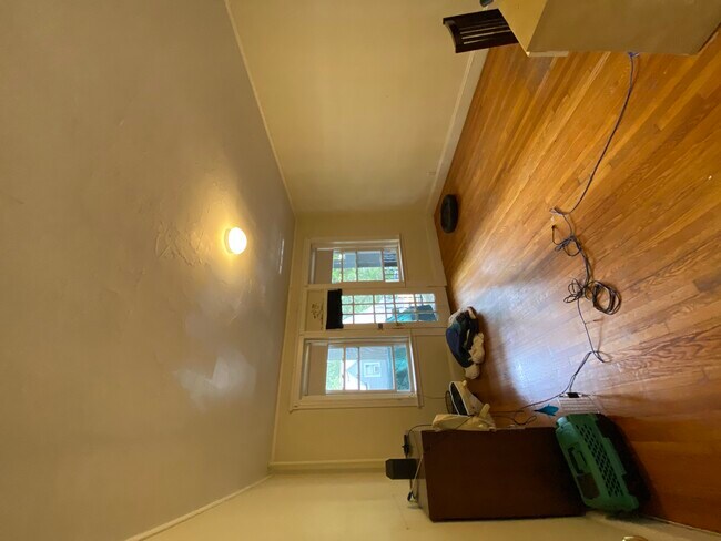 Foto del edificio - 127 Sutherland Rd