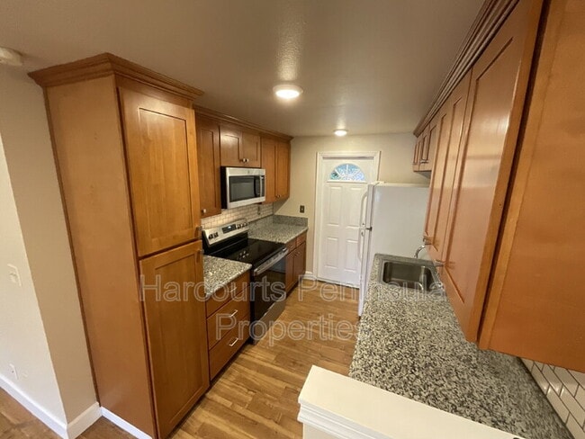 Foto del edificio - 1742 Anderson St