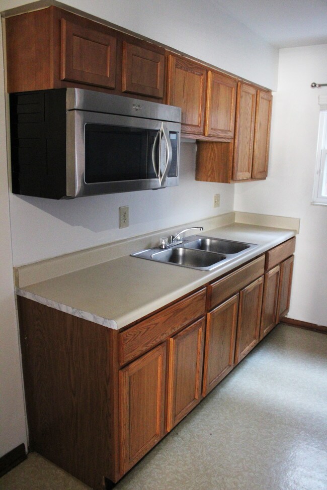 Foto del edificio - 1458 Highland St