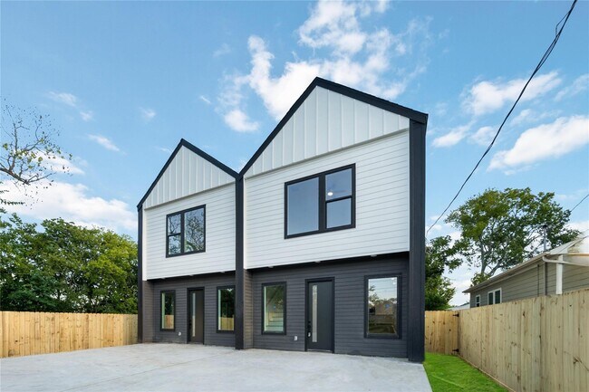 Foto del edificio - 4353 Aledo St