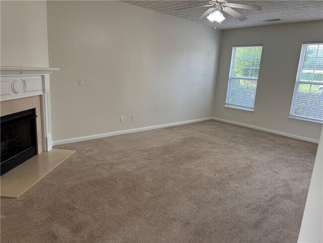 Foto del edificio - 3609 Beacon Ridge