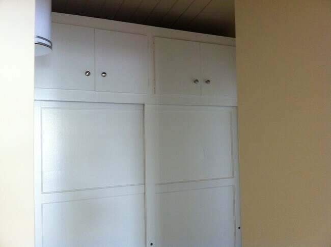 Foto del edificio - 795 N Bellflower Blvd