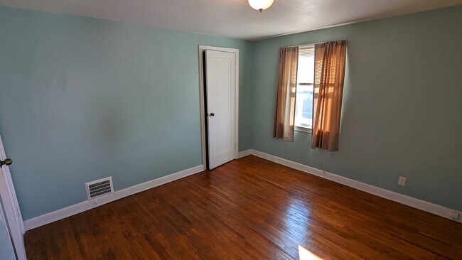 Dormitorio n.º 1 - 73 Virginia Rd