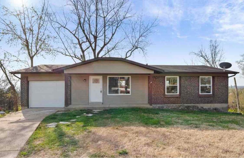 9 Riverbluff Dr, Crystal City, MO 63019 House Rental in Crystal City