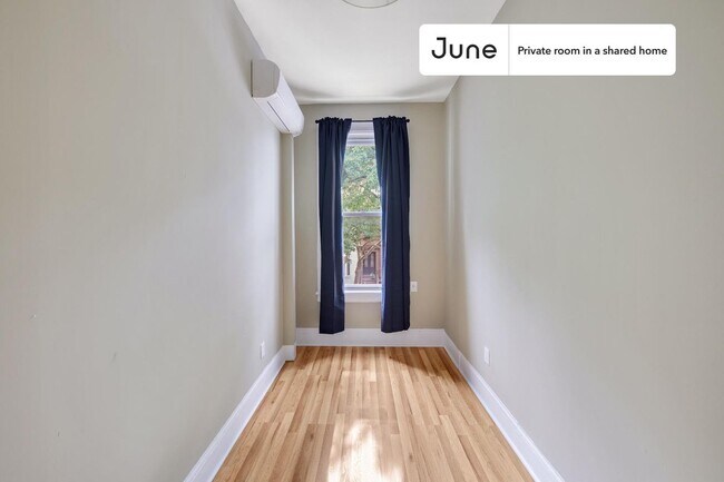 Foto del edificio - Room in Shared 5 bed/2 bath home in Sunset Park