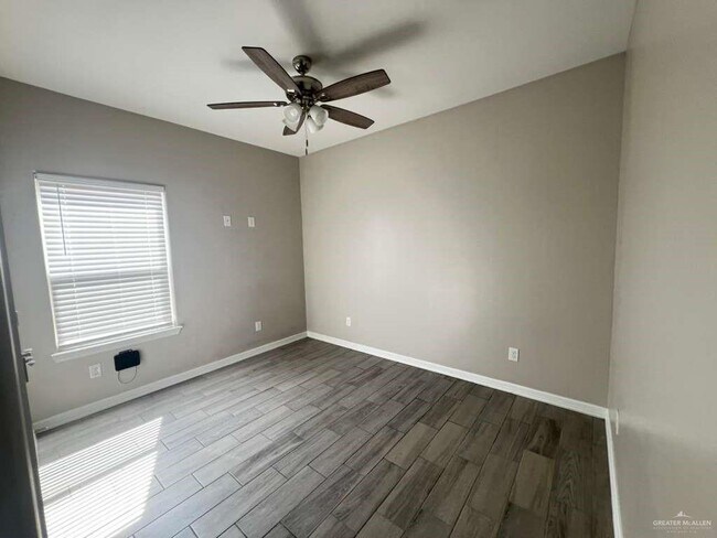 Foto del edificio - 10 N Blair Ave