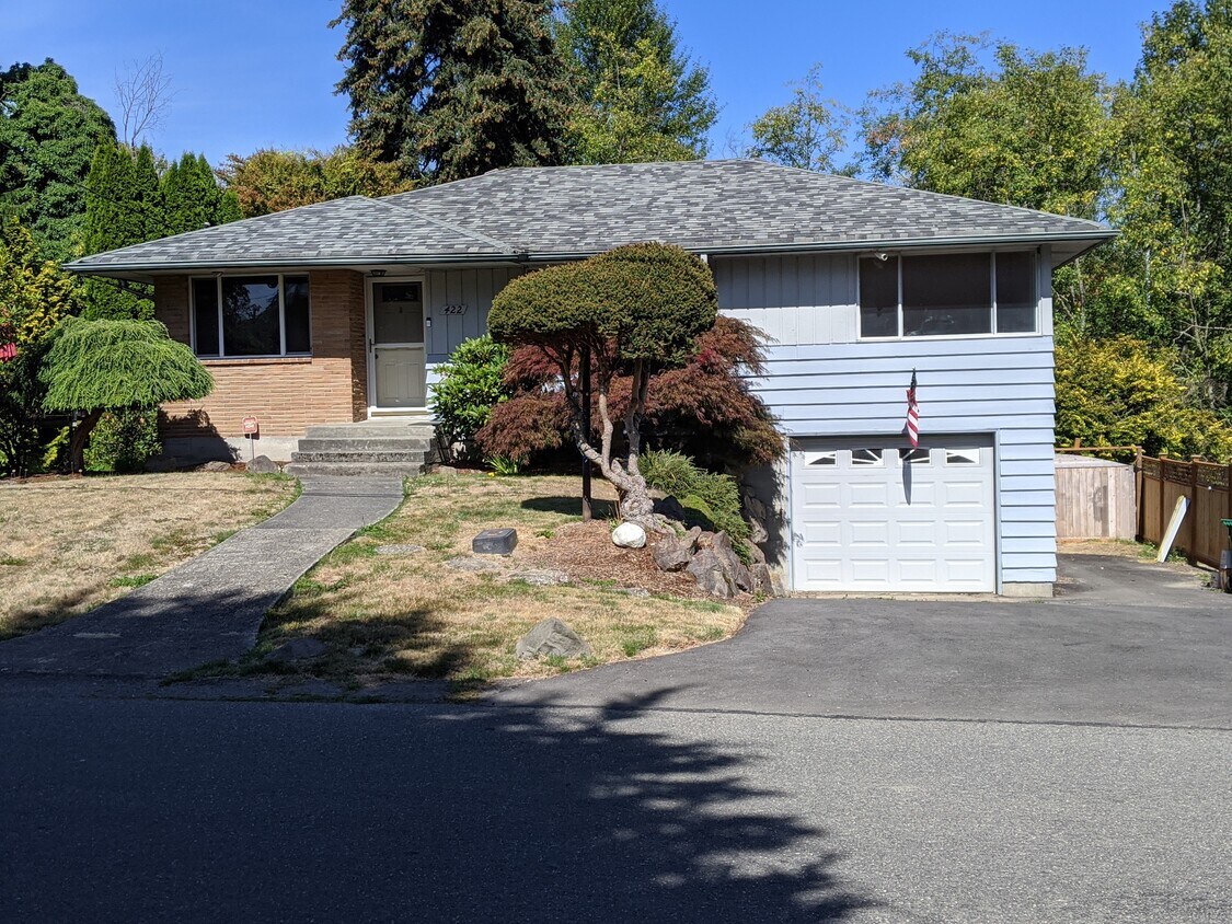 422 S 165th St, Burien, WA 98148 House Rental in Burien, WA
