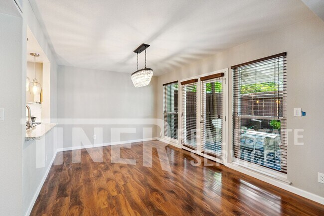 Building Photo - 7905 Sawgrass Cir