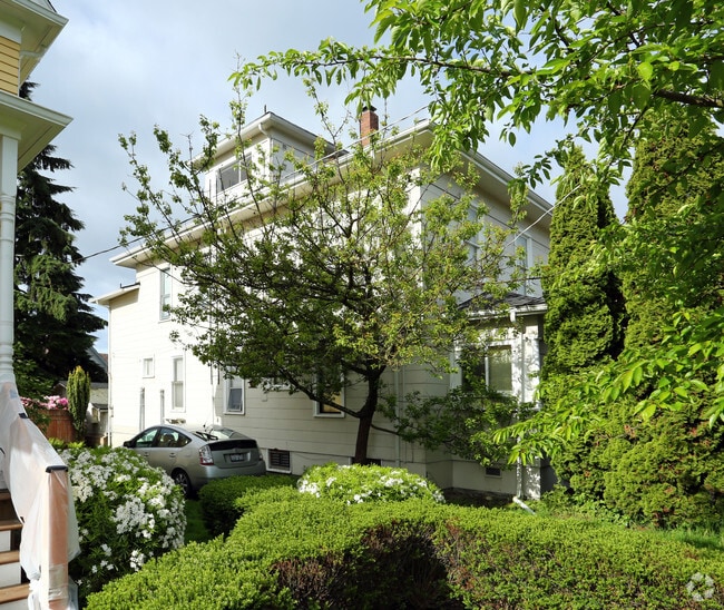 Building Photo - 1763 NW 60th St