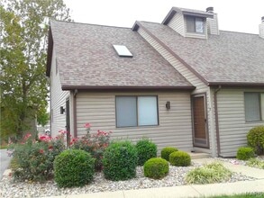 Building Photo - 419 Ponderosa Ave