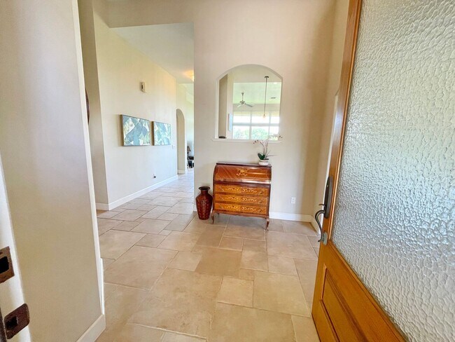 Foto del edificio - Luxury Island Living in Hokulani Golf Vill...