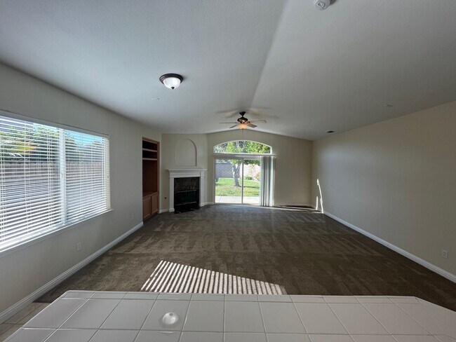 Foto del edificio - 2753 Stephen Pl