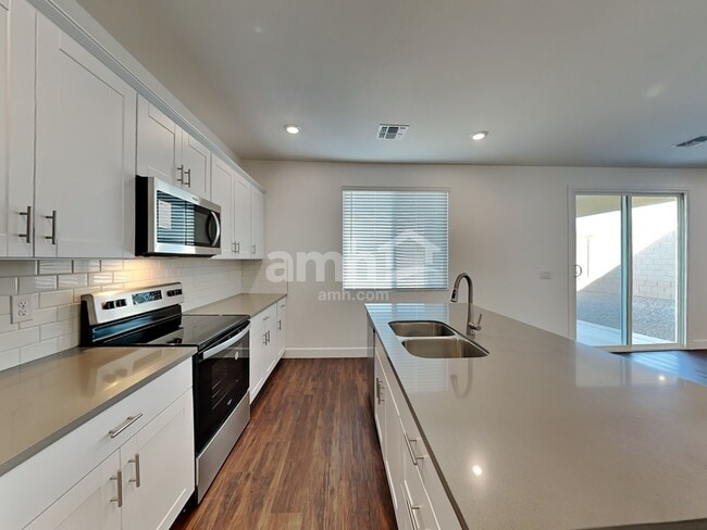 Building Photo - 6084 W Paseo Hilario