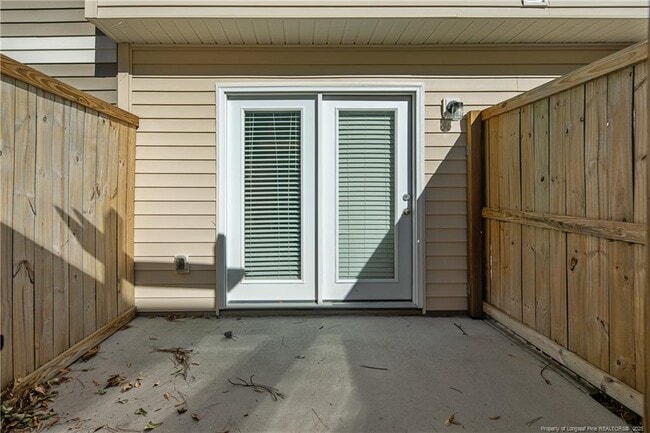 Building Photo - 2615 Gardner Park Dr