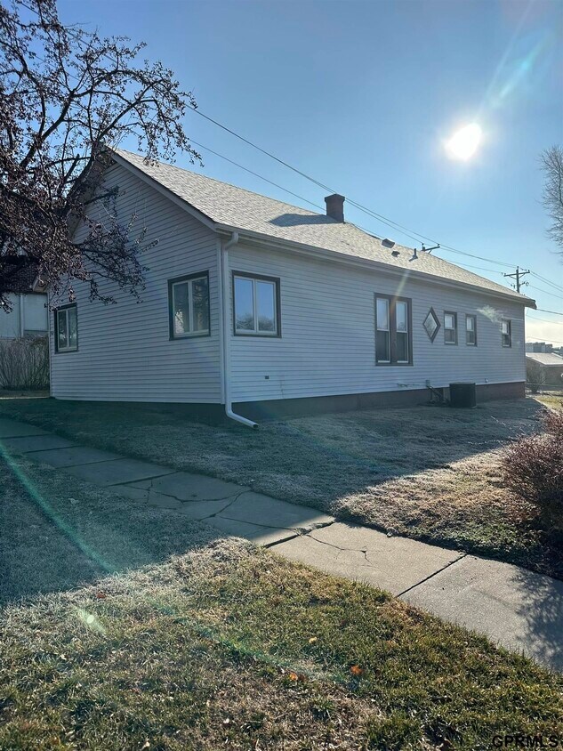 Foto principal - 507 2nd St