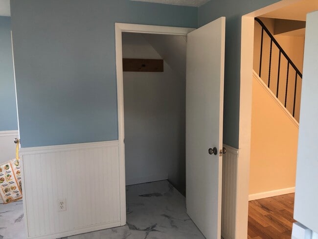 Entry to basement off kitchen - 2442 Westside Dr