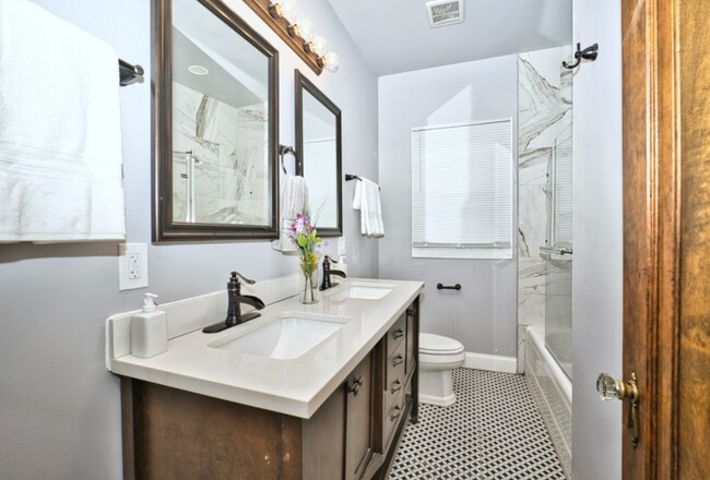 Bath - 2021 Brown Ave